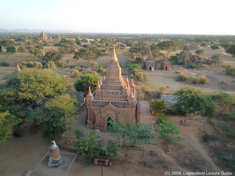 Shwe San Daw Pagoda09